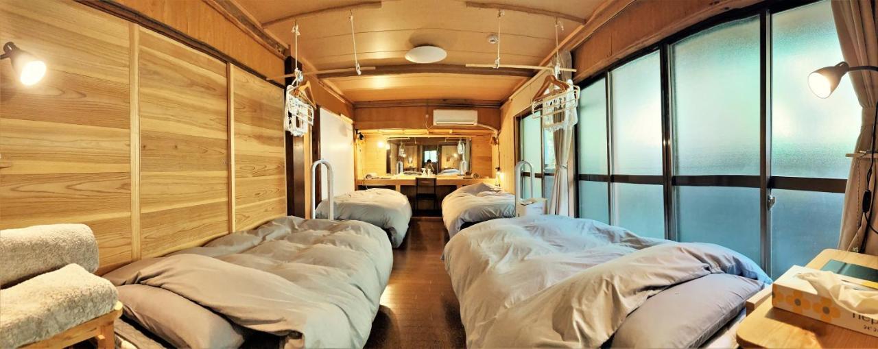 奄美ゲストハウス Hub A Nice Inn Setouchi  Exterior photo